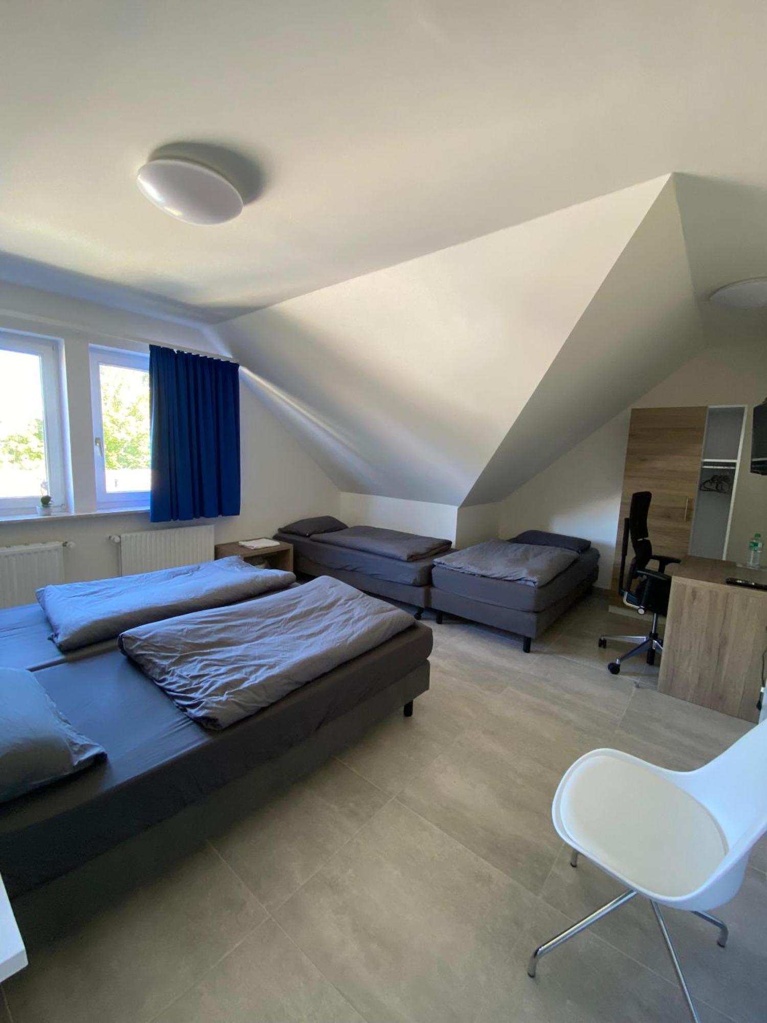 Mk Hostel Oyten - Free Wifi & Parking - 24H Check-In Luaran gambar
