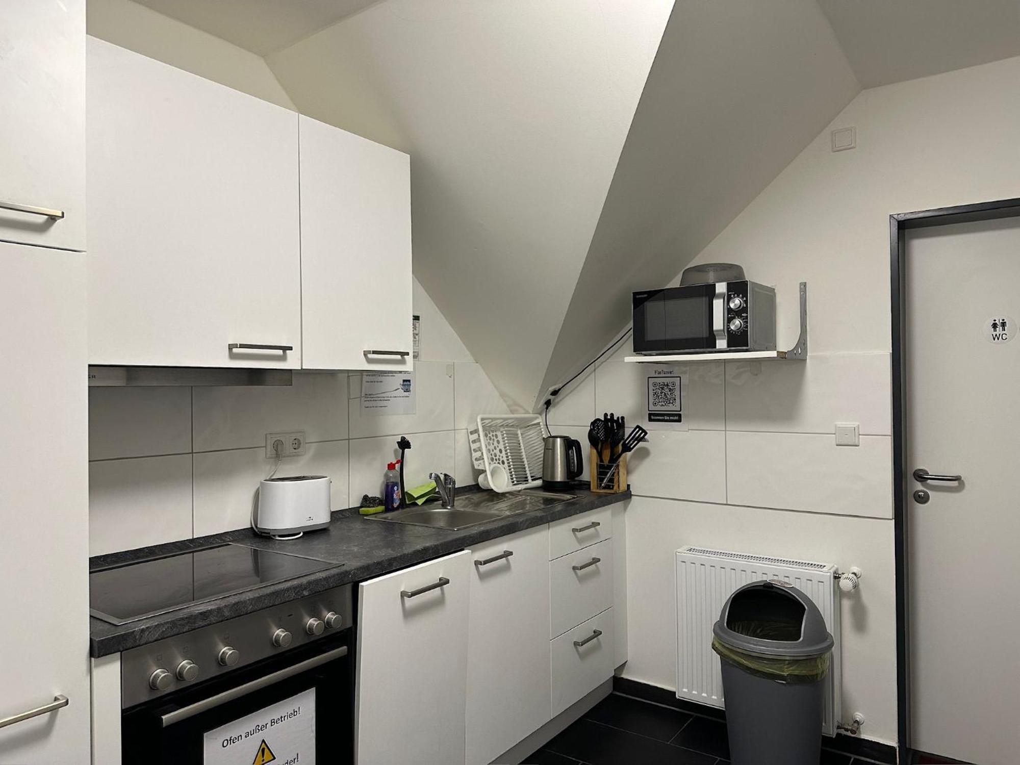 Mk Hostel Oyten - Free Wifi & Parking - 24H Check-In Luaran gambar