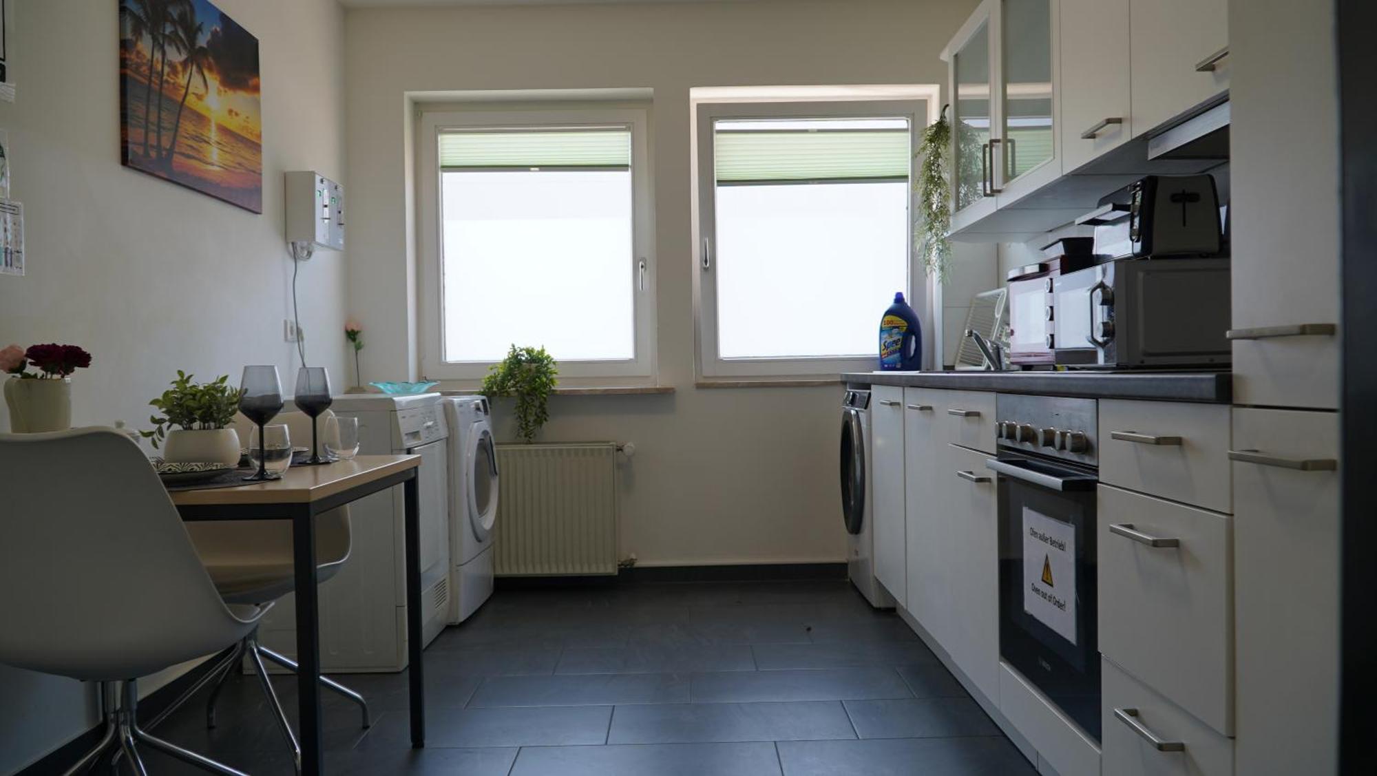 Mk Hostel Oyten - Free Wifi & Parking - 24H Check-In Luaran gambar