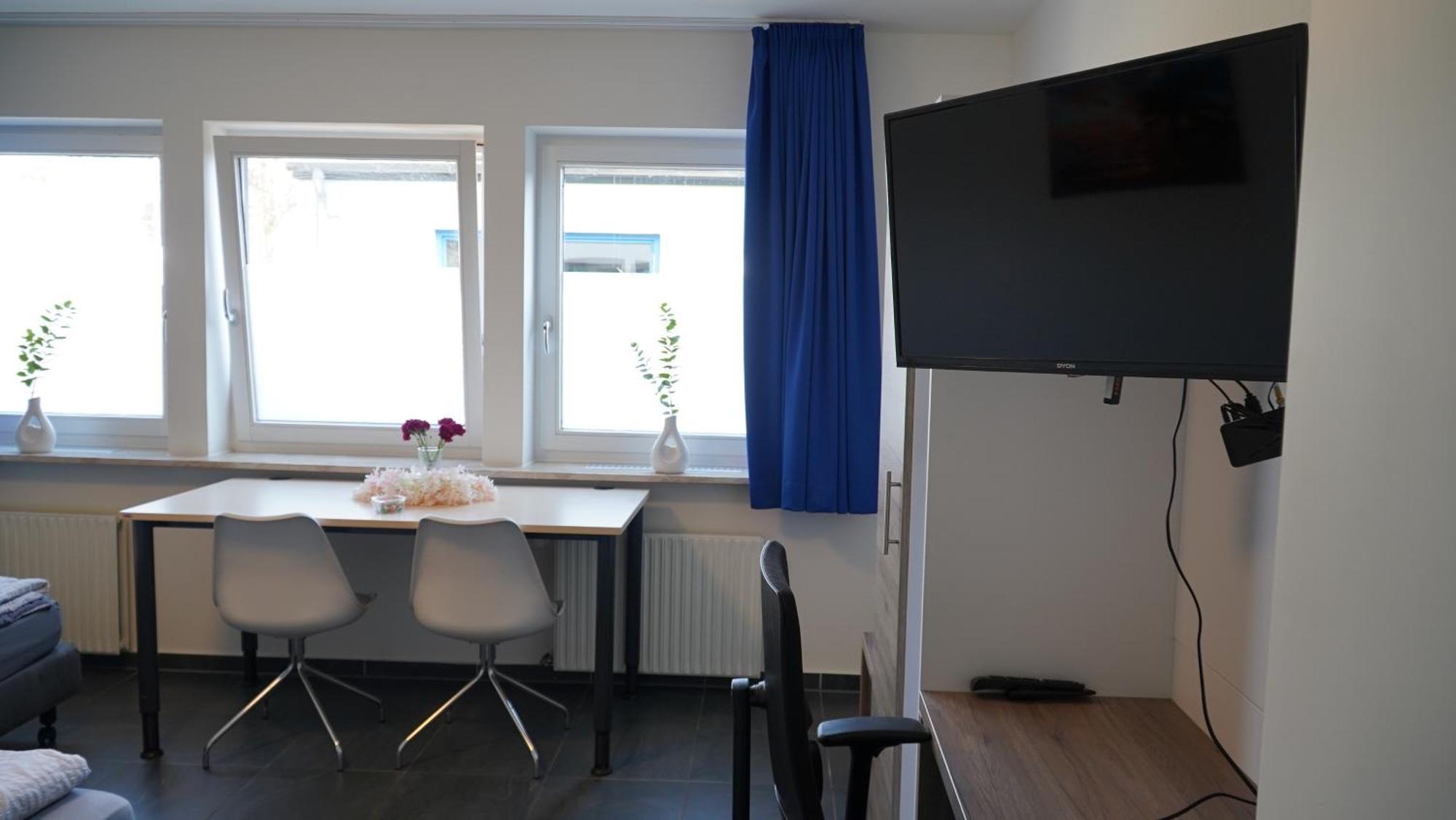 Mk Hostel Oyten - Free Wifi & Parking - 24H Check-In Luaran gambar